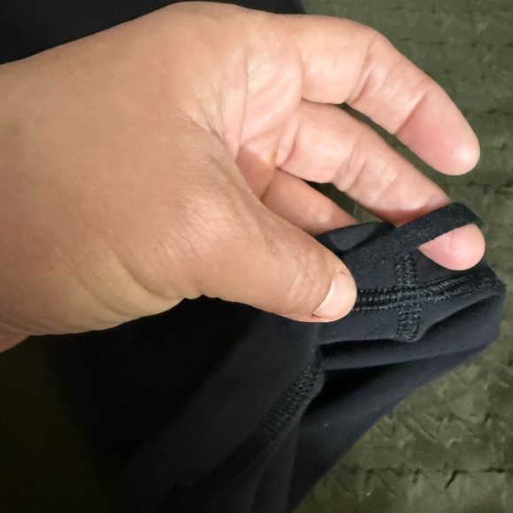 Vintage Lululemon yoga crop flares 23” - Picture 3 of 6